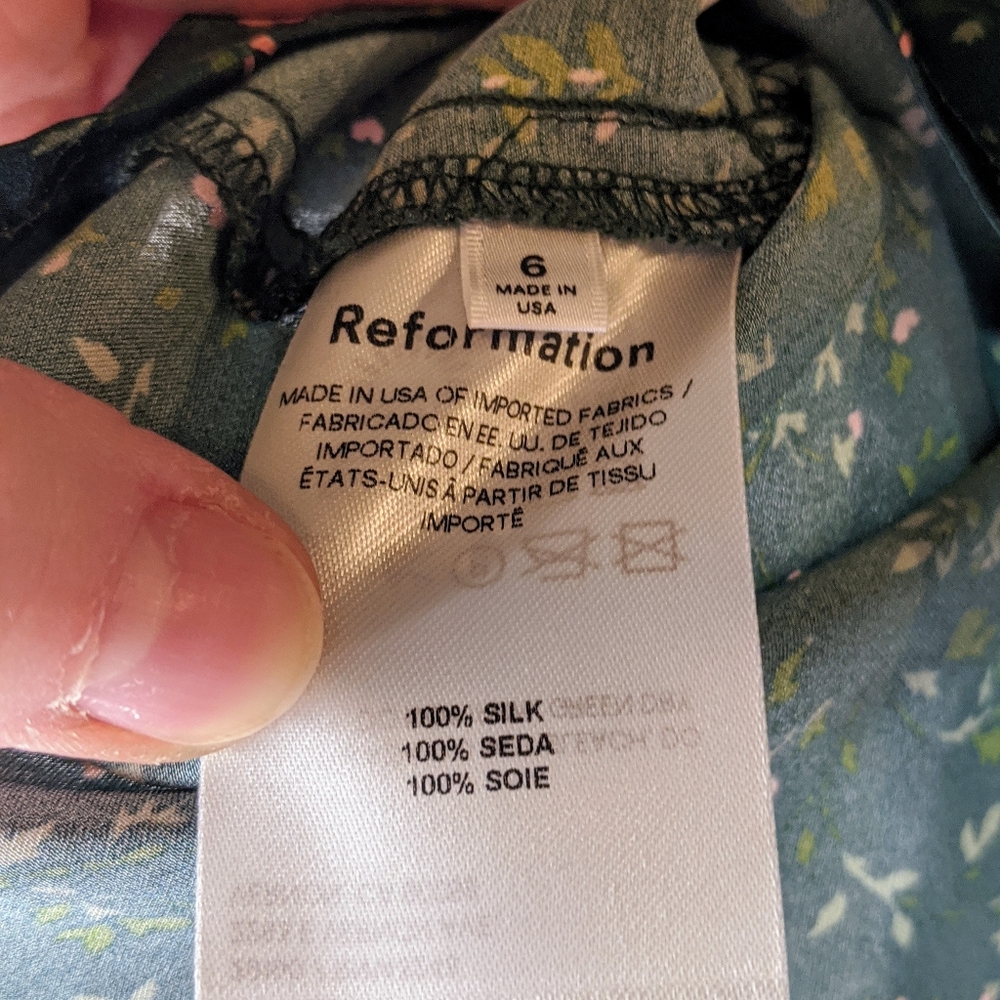 Reformation Emerald Floral V-Neck Blouse - Picture 11 of 13